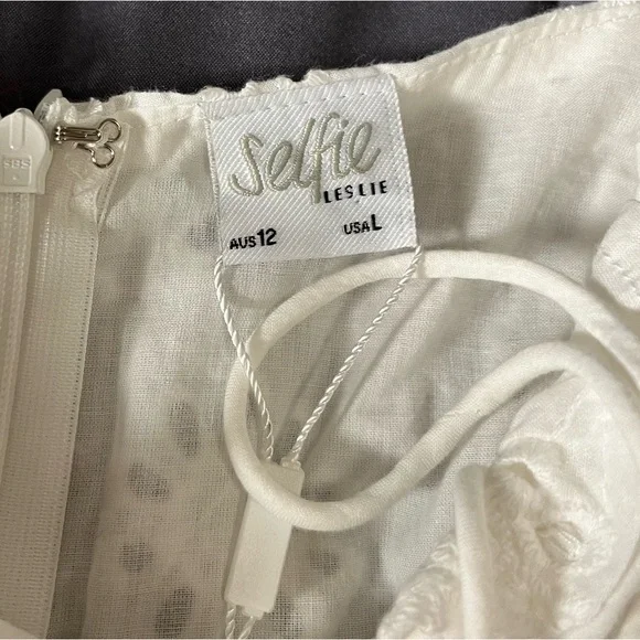 NWT SELFIE LESLIE La Quinta White Eyelet Lace Ruched Mini Dress w Puff Sleeves - Picture 11 of 16